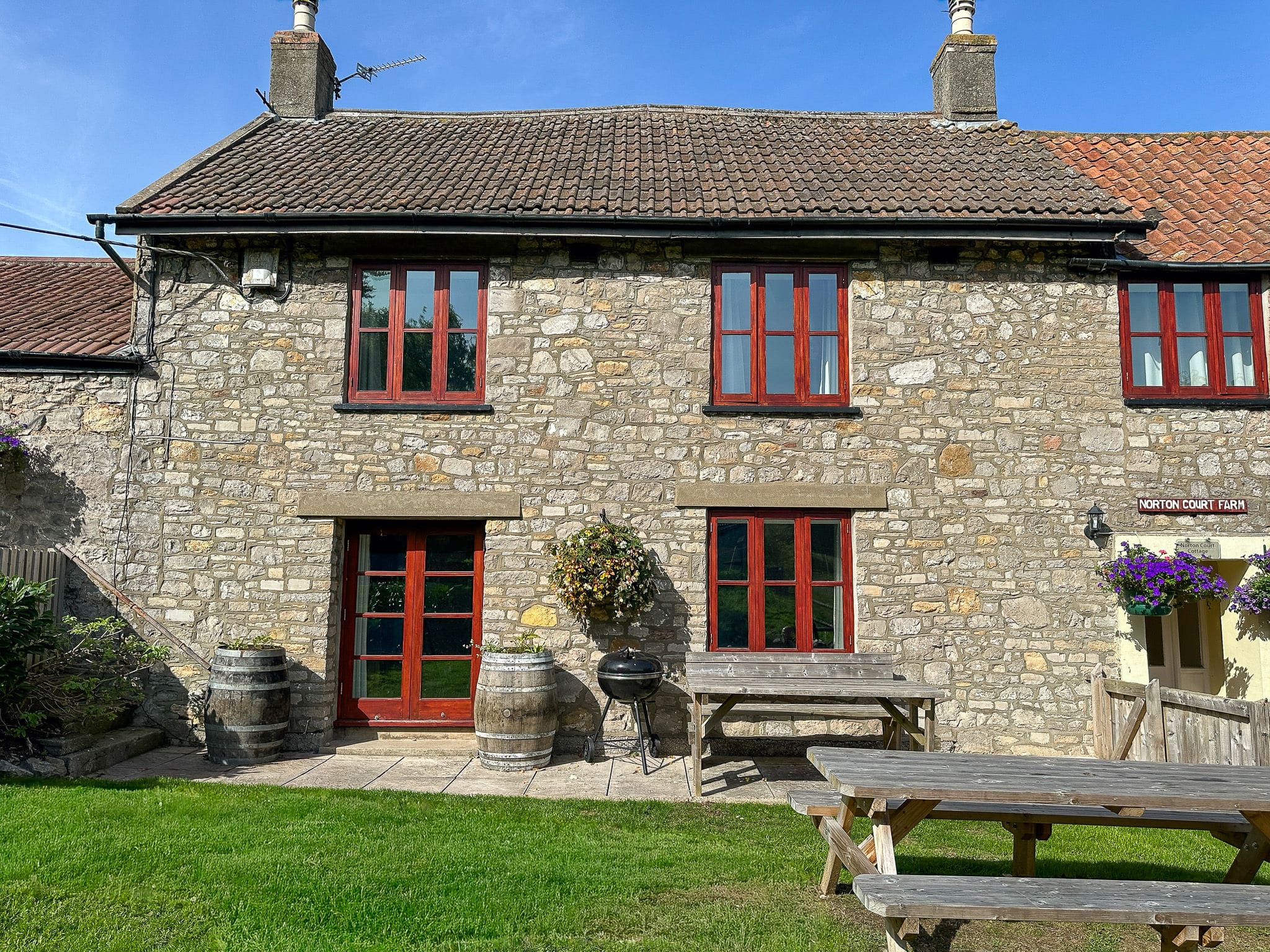 Norton Court Cottage in Kewstoke village, Somerset
